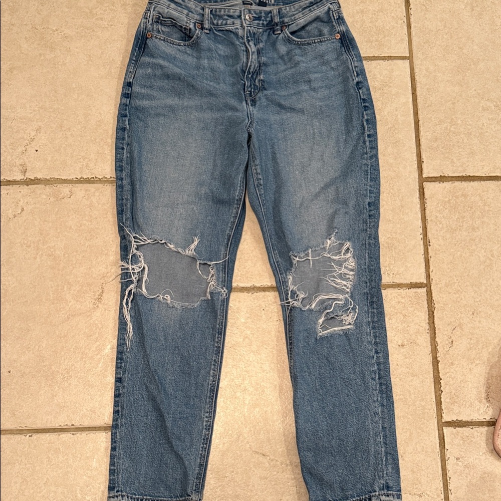 American Eagle Outfitters Blue Distressed Mom Jean